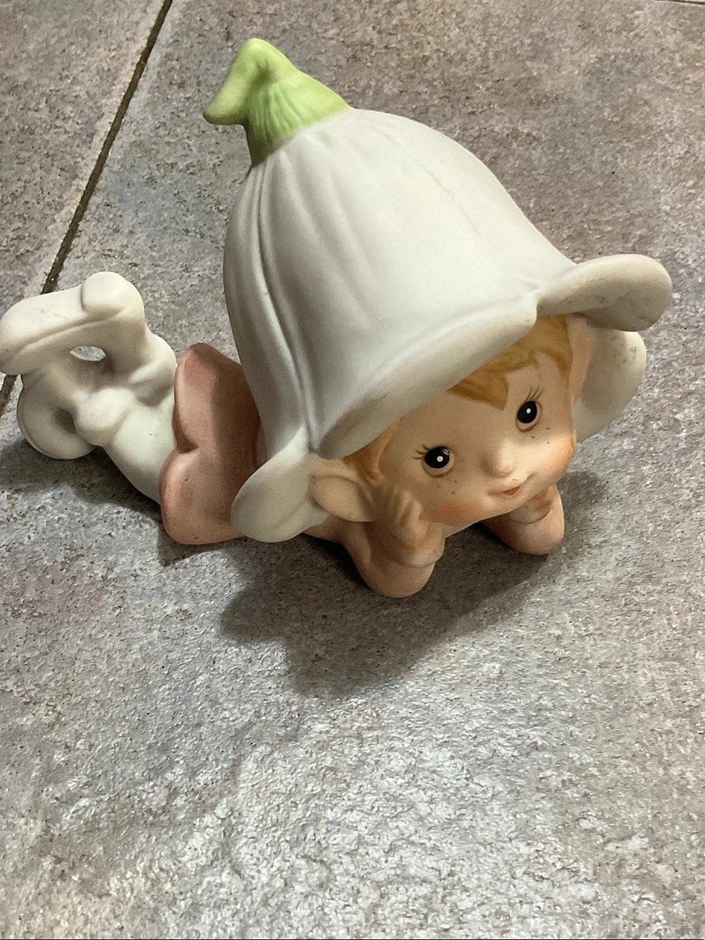 Homco 5515 Ceramic Pixie Figurine White & Green